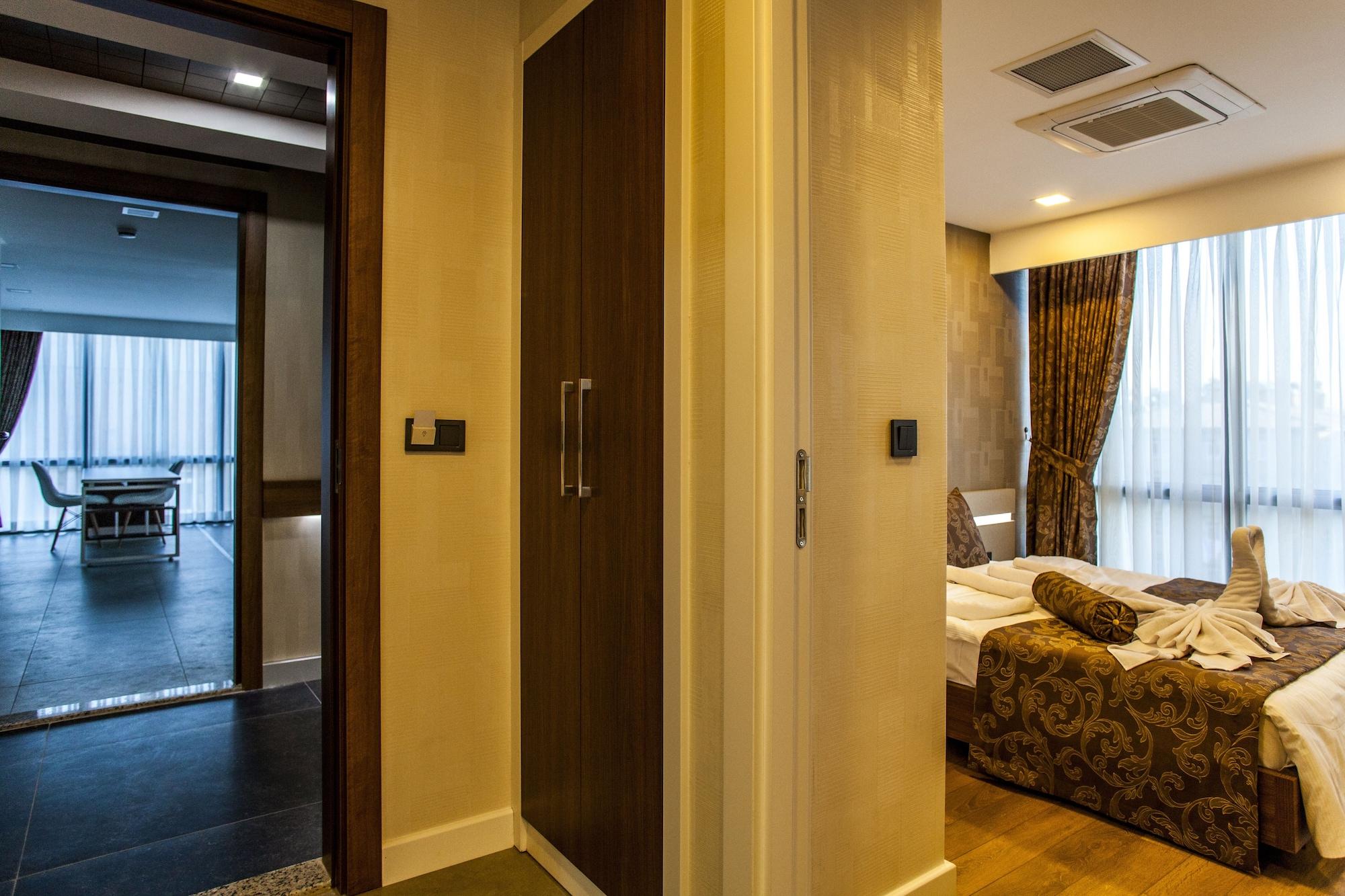 Liv Suit Hotel ดิยาร์บาคีร์ ภายนอก รูปภาพ