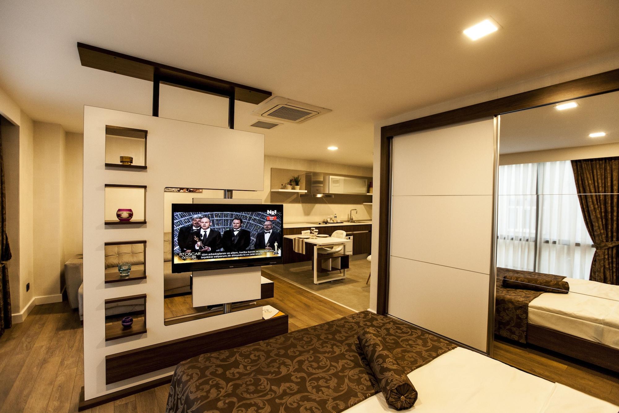 Liv Suit Hotel ดิยาร์บาคีร์ ภายนอก รูปภาพ